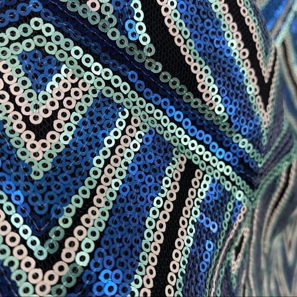 Charlotte Russe Geometric Sequins Dress Size Medium - Picture 5 of 11